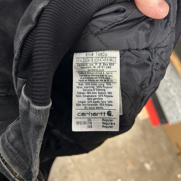 Y2K Carhartt Quilted Hooded Vest “Black” 100121-001 - Picture 9 of 11